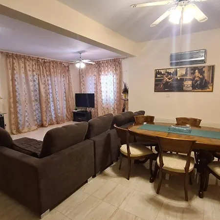 Allex Villa Coral Bay