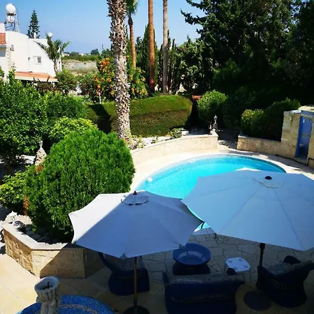 Allex Villa Coral Bay